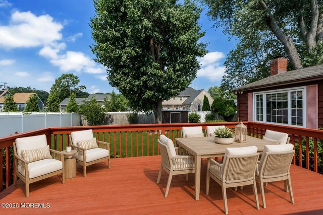 4 Middlesex Road, Matawan, NJ 07747