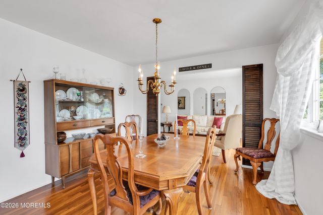 4 Middlesex Road, Matawan, NJ 07747