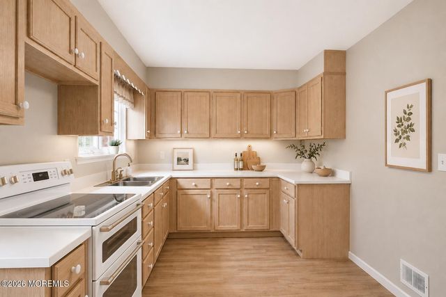 4 Middlesex Road, Matawan, NJ 07747