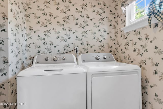4 Middlesex Road, Matawan, NJ 07747