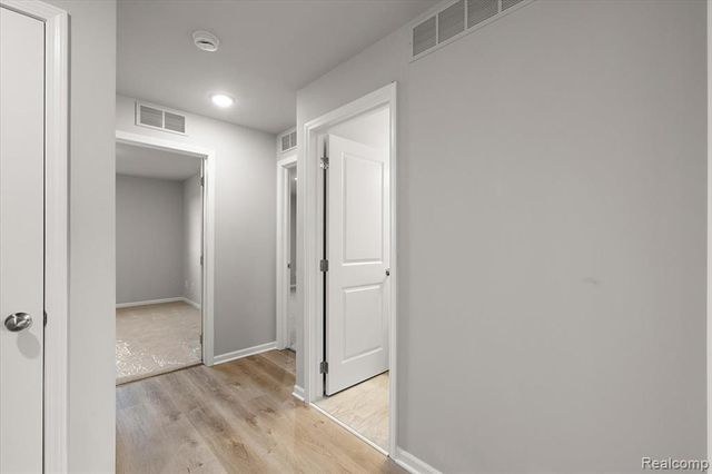 51419 Tides Drive Unit 7G, Chesterfield, MI 48051