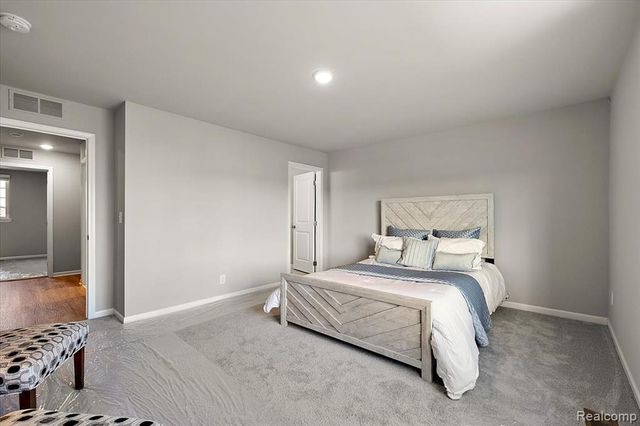 51419 Tides Drive Unit 7G, Chesterfield, MI 48051