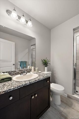 51419 Tides Drive Unit 7G, Chesterfield, MI 48051