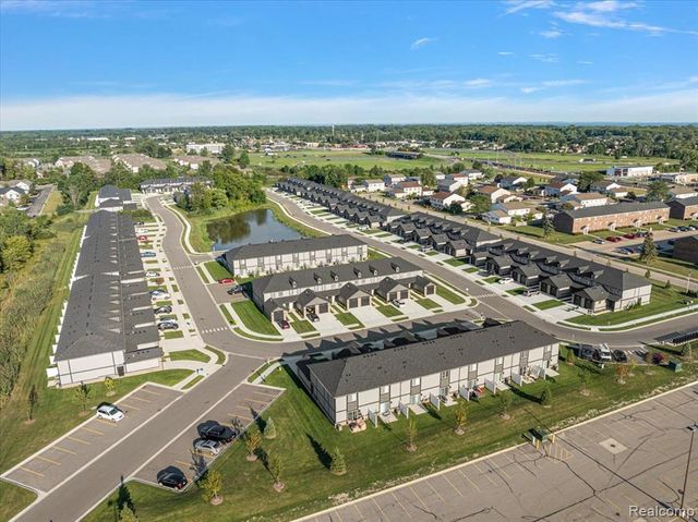 51419 Tides Drive Unit 7G, Chesterfield, MI 48051