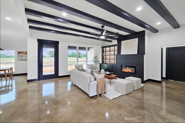 5226 Tom Hickman Lane, Log Cabin, TX 75148