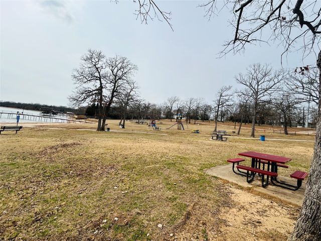 5226 Tom Hickman Lane, Log Cabin, TX 75148