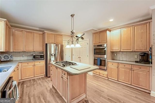 1901 Flat Creek Court NW, Acworth, GA 30101