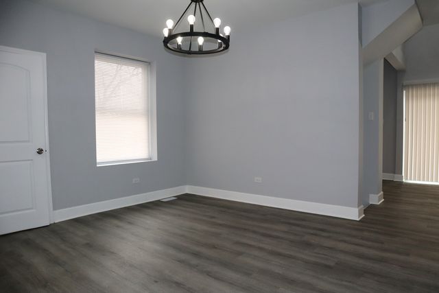 210 W 16th Place, Chicago Heights, IL 60411