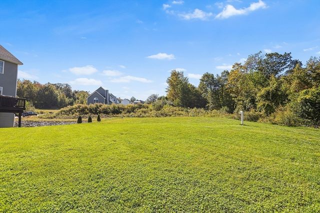 39 Hycrest Rd, Charlton, MA 01507