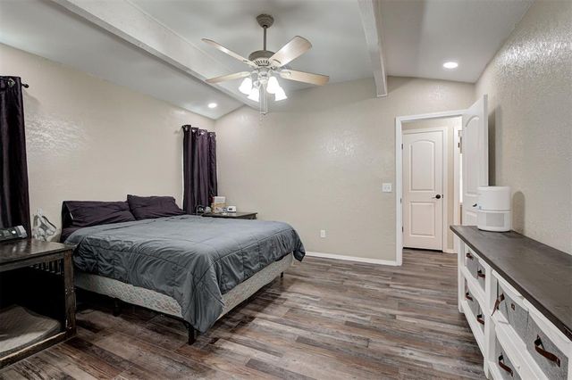 1356 NW 6th Place, Moore, OK 73170