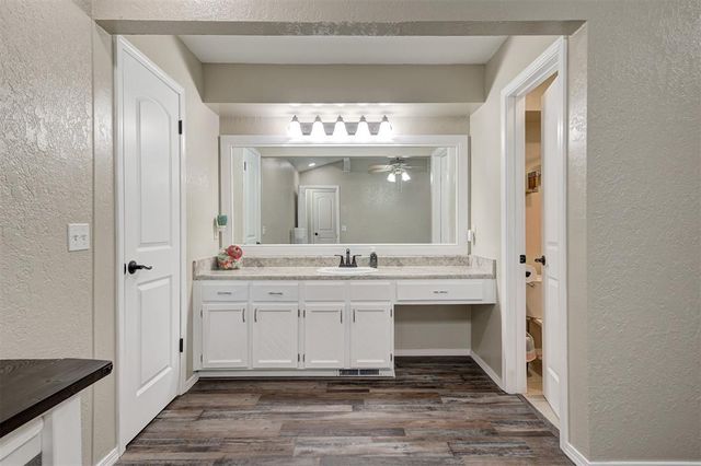 1356 NW 6th Place, Moore, OK 73170