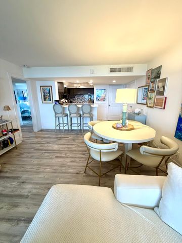 2000 Presidential Way 1403, West Palm Beach, FL 33401