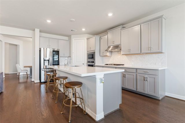 8654 Flamingo Bay Lane, Cypress, TX 77433