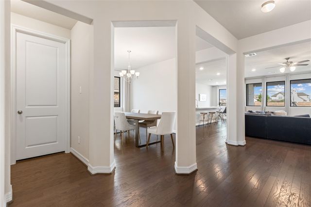 8654 Flamingo Bay Lane, Cypress, TX 77433