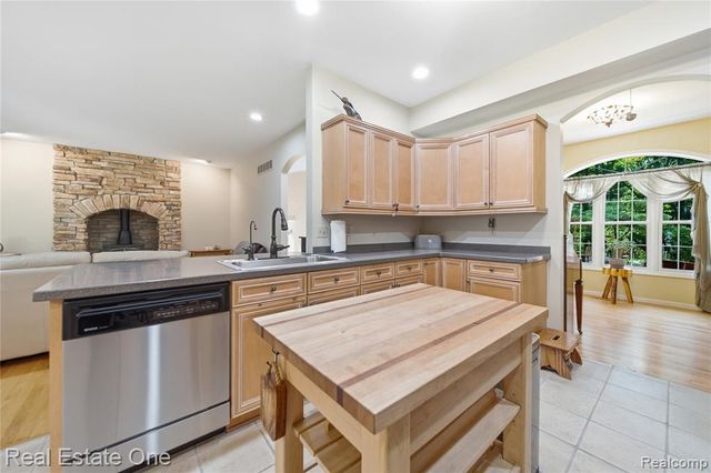 8450 Merrill Road, Whitmore Lake, MI 48189