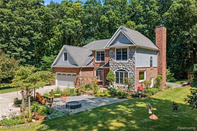 8450 Merrill Road, Whitmore Lake, MI 48189