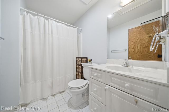 8450 Merrill Road, Whitmore Lake, MI 48189
