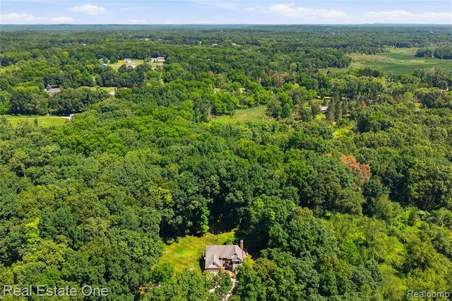 8450 Merrill Road, Whitmore Lake, MI 48189