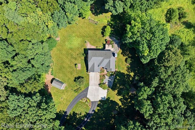 8450 Merrill Road, Whitmore Lake, MI 48189