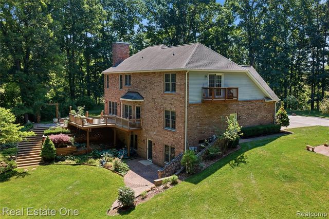 8450 Merrill Road, Whitmore Lake, MI 48189