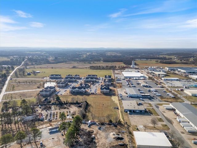250 E Industrial Circle, Tontitown, AR 72762