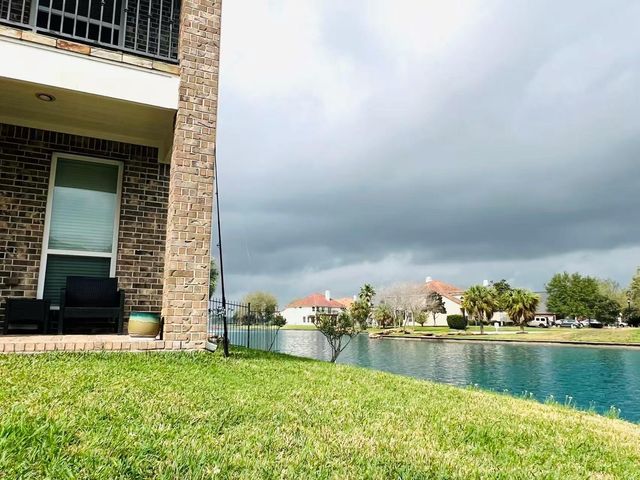 14303 Tasmania Court, Sugar Land, TX 77498