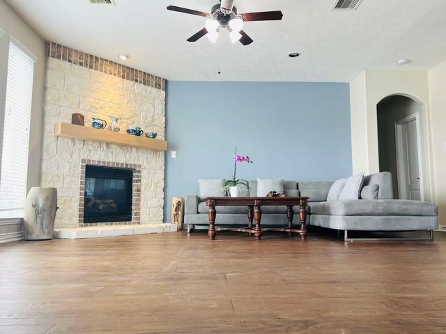 14303 Tasmania Court, Sugar Land, TX 77498