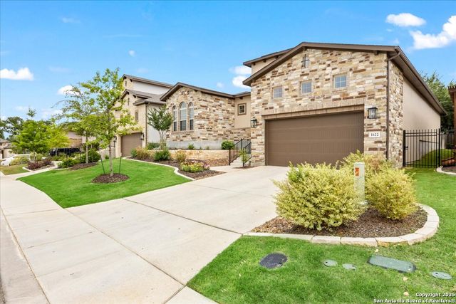 1622 Buttonwood, San Antonio, TX 78260