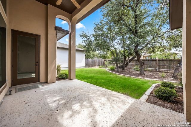 1622 Buttonwood, San Antonio, TX 78260