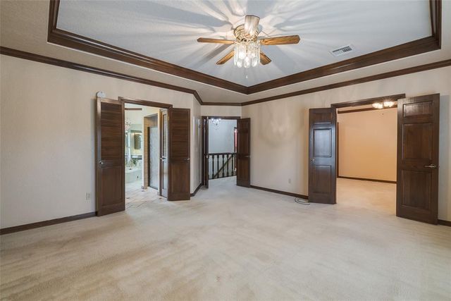 8204 Brownsville Lane, Bethany, OK 73008