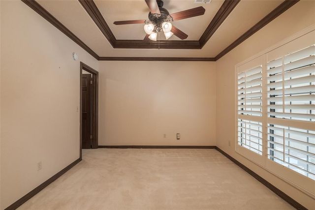 8204 Brownsville Lane, Bethany, OK 73008