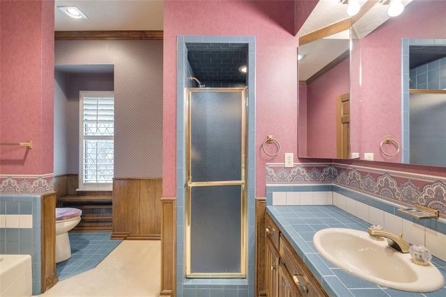 8204 Brownsville Lane, Bethany, OK 73008