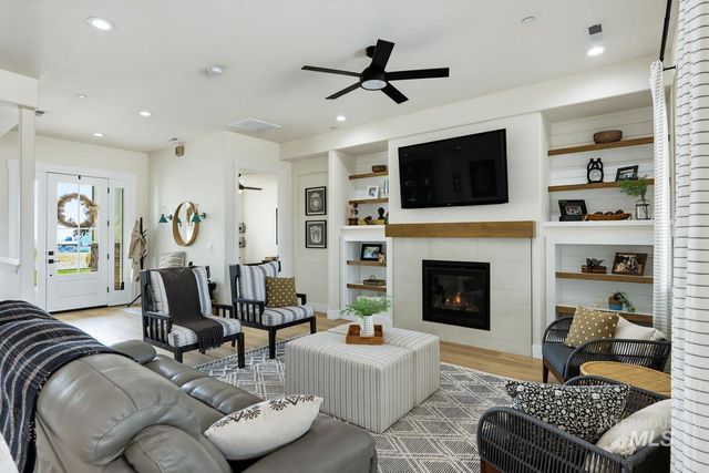 7905 Humble Lane, Nampa, ID 83686
