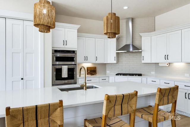 7905 Humble Lane, Nampa, ID 83686