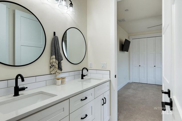 7905 Humble Lane, Nampa, ID 83686