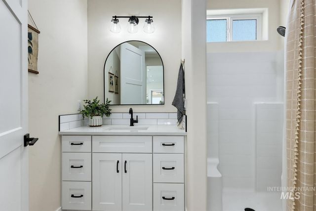 7905 Humble Lane, Nampa, ID 83686
