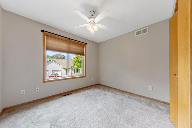 1465 S Trail Circle, Faribault, MN 55021