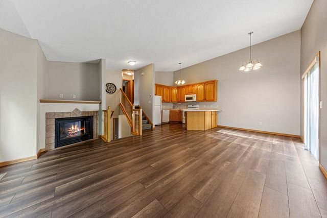 1465 S Trail Circle, Faribault, MN 55021