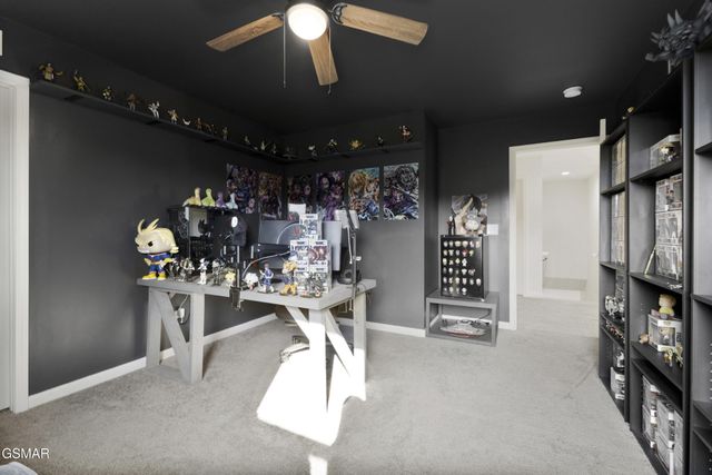 1007 Crown Ridge Lane, Powell, TN 37849