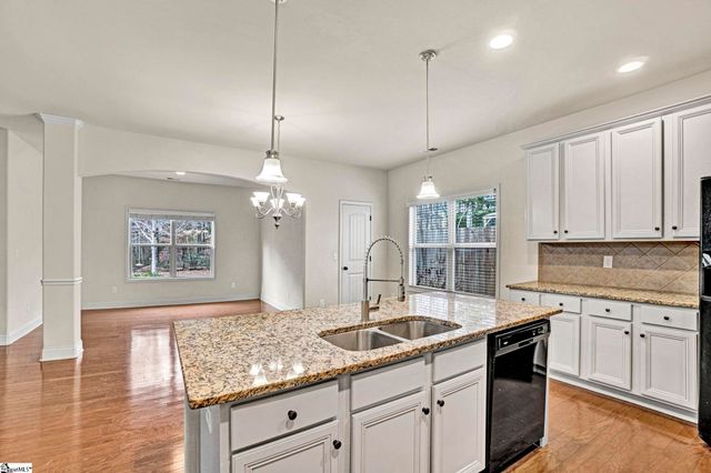 258 Meadow Blossom Way, Simpsonville, SC 29681