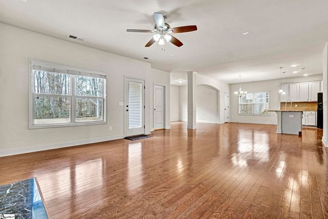 258 Meadow Blossom Way, Simpsonville, SC 29681