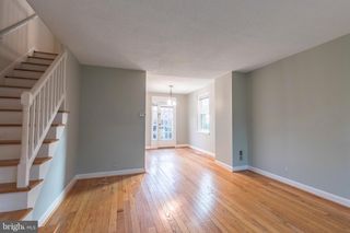 4859 28TH ST S #A, Arlington, VA 22206