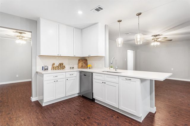 4929 Redondo Street, North Richland Hills, TX 76180