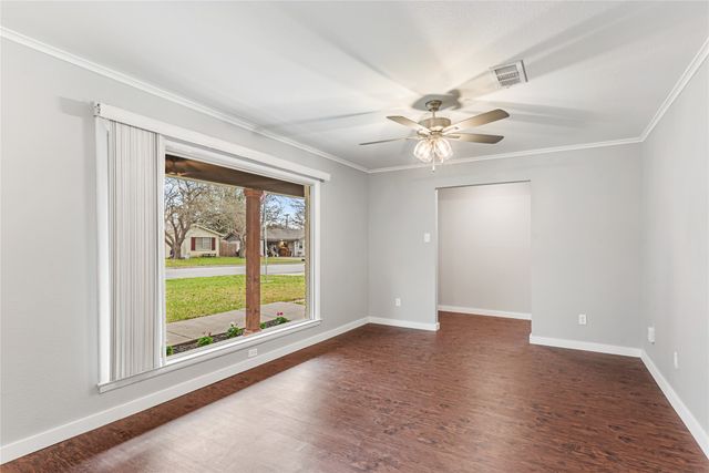 4929 Redondo Street, North Richland Hills, TX 76180