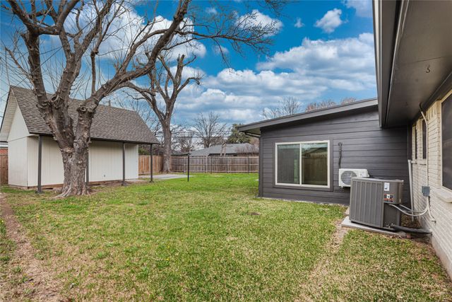 4929 Redondo Street, North Richland Hills, TX 76180