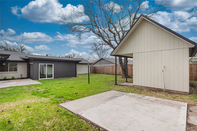4929 Redondo Street, North Richland Hills, TX 76180