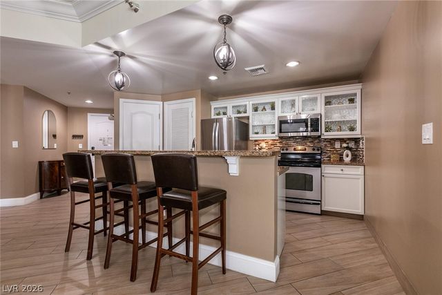 30 Strada Di Villaggio 149, Henderson, NV 89011