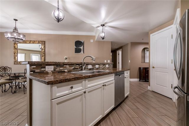 30 Strada Di Villaggio 149, Henderson, NV 89011