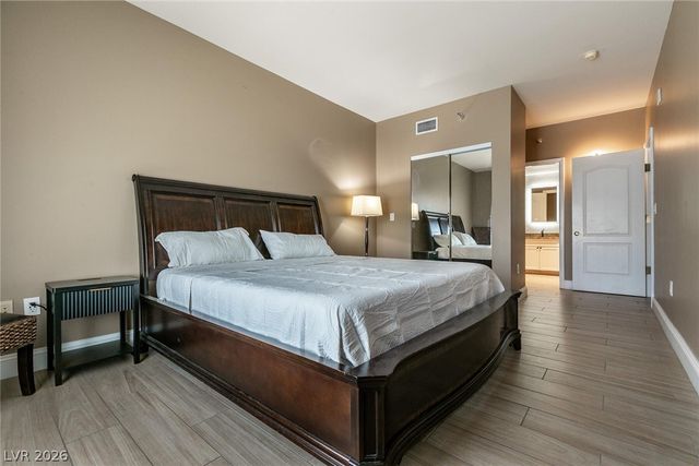 30 Strada Di Villaggio 149, Henderson, NV 89011