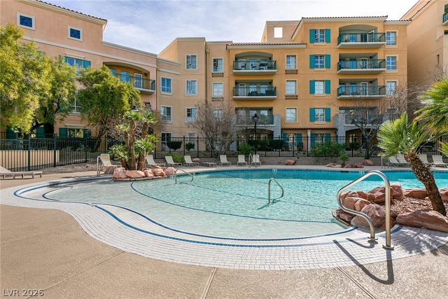 30 Strada Di Villaggio 149, Henderson, NV 89011